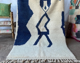 Marokkaans tapijt, handgemaakt berbertapijt, Beni Ourain-tapijt, groot tapijt, handgeknoopt Marokkaans wollen tapijt, wit en blauw tapijt, Tapis Marocain, 5 x 8