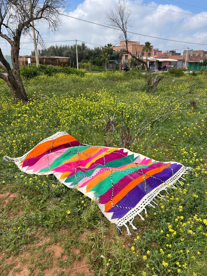Tapete marroquino colorido, tapete berbere multicolorido, tapete de trama plana, tapete grande, autêntico tapete kilim colorido, tapete marroquino, tapete berbere 1,8 x 2,7 m imagem 13