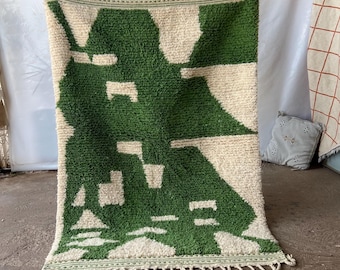 Stunning Beni ourain rug, Large area rug, Bohemian Green and White rug, Handmade Moroccan Soft wool rug, Tapis berber, Durable Moroccan rug