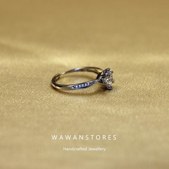 Previously Owned - 1 CT. T.W. Composite Diamond Starburst