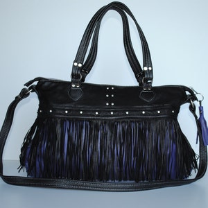 Borsa per laptop in pelle nera e viola con frange