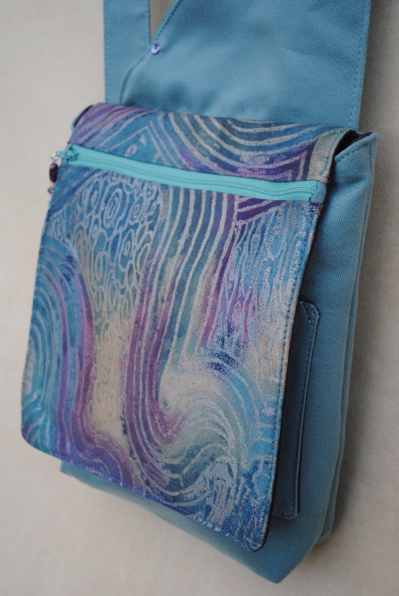 Mensajero morado y verde azulado 