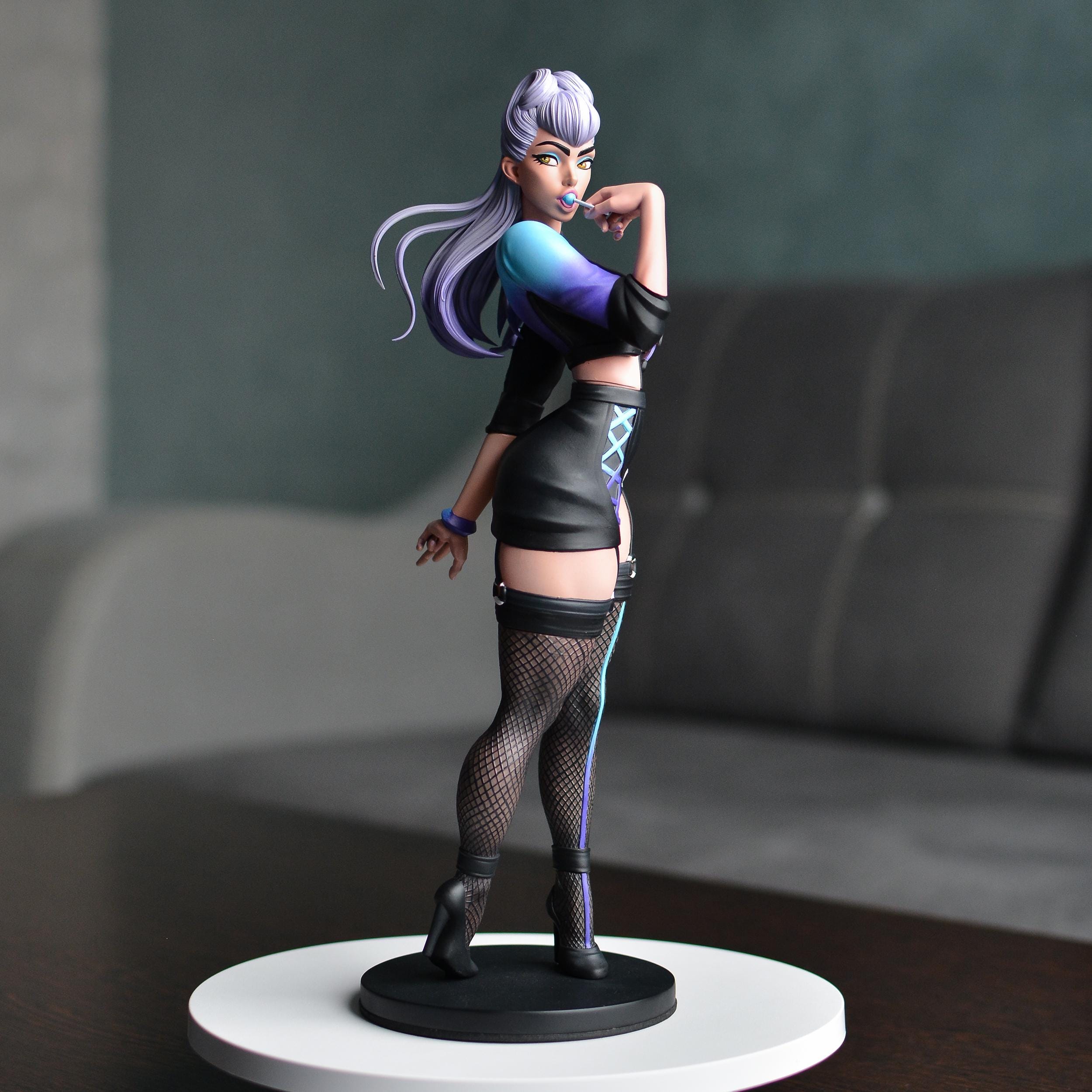 Evelynn figurine - Etsy 日本