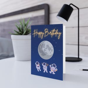 Carte d'anniversaire astronaute, carte de voeux sur le thème de l'espace avec enveloppe, joli motif lune et galaxie, finition brillante ou mate 6,9 x 4,9 pouces
