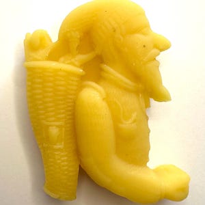 Nordic Hiker Beeswaxer. Hand Poured Beeswax Thread Conditioner by The ThreadGatherer. Thread Wax.
