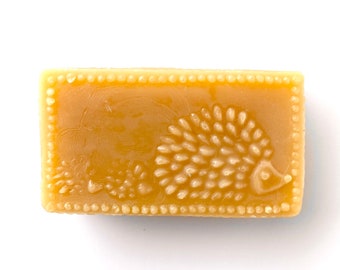 Thread Conditioner. Hedgehog Beeswaxer. Thread Conditioner Waxer. Beeswax Thread Conditioner. Beeswax.