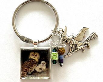 Halloween Witch and Owl Thread Keep made by The Thread Gatherer