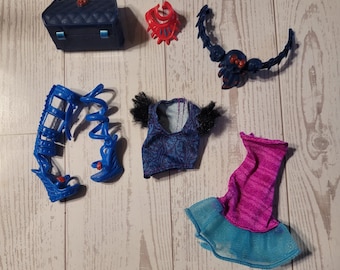 Monster High Doll Replacement Pieces for G1 Jane Boolittle