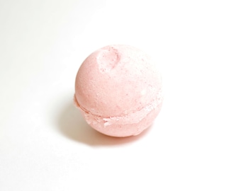 Tangerine Rose Essential Oil Bath Bomb. Moisturizing Bath Bomb. Natural Bath Bomb. Rose. Tangerine . Handcrafted by Mathair Earth.