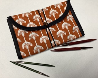 Interchangeable Needle Case with 4” tip pockets