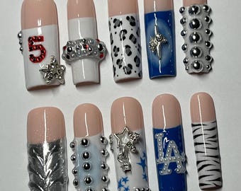 LA Dodger Freestyle Press On Nails