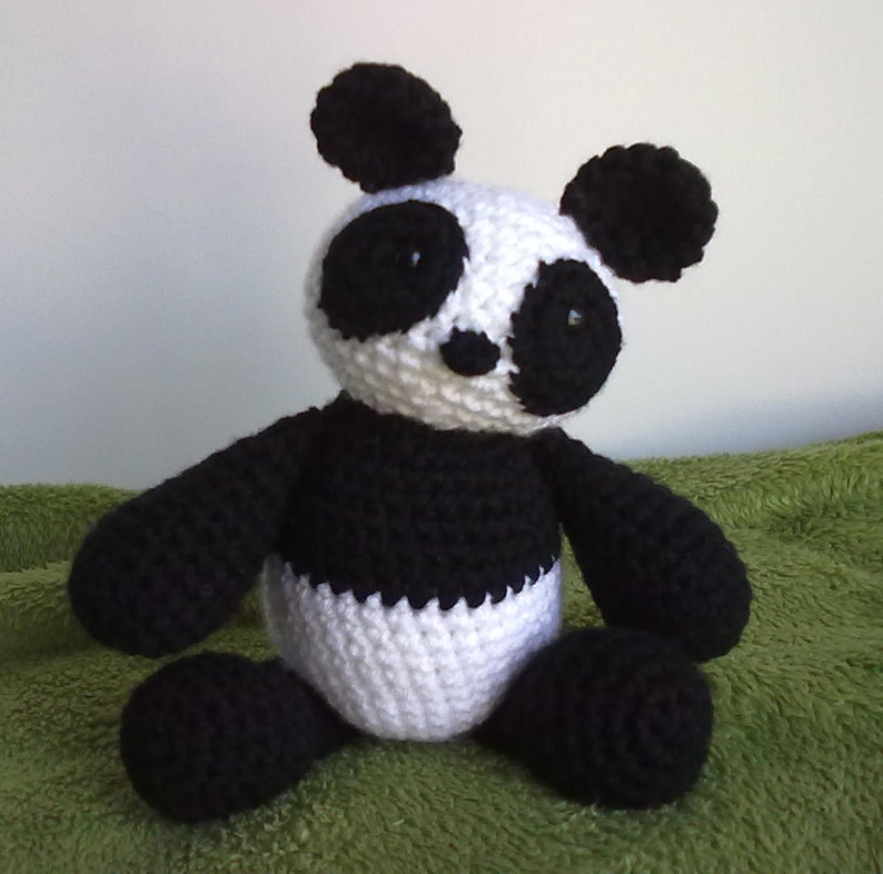 Panda Crochet Pattern image 1