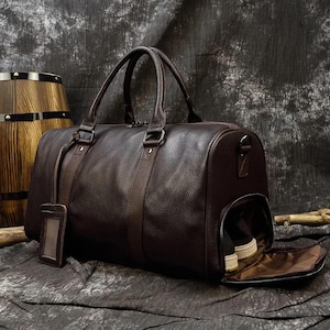 Full Grain Leather Duffle Bag for Men | Personalized Travel Bag | Custom Gym Bag | Handmade Weekender | Groomsmen Gift | Airline Carry-On