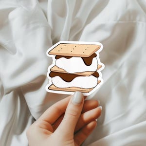 S&#39;mores Vinyl Sticker, Waterproof Sticker, Camping Water Bottle Sticker, Cute Camping Decal, Camping Laptop Sticker, Cute Smores Sticker