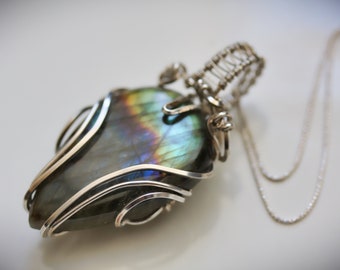 Labradorite Amulet Pendant - Argentium Sterling Silver