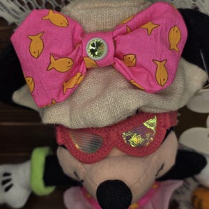 Minnie Mouse Bean Bag Plush - August Peridot Birthstone - Vintage Disney Stuffed Toy with Tags immagine 3