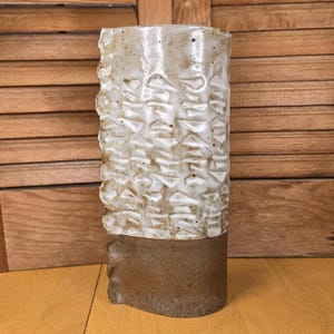 Rustic, Handcrafted Slab Pottery Vase with Asymmetric Design, Geometric Detail, and Scalloped or Ruffled Edge