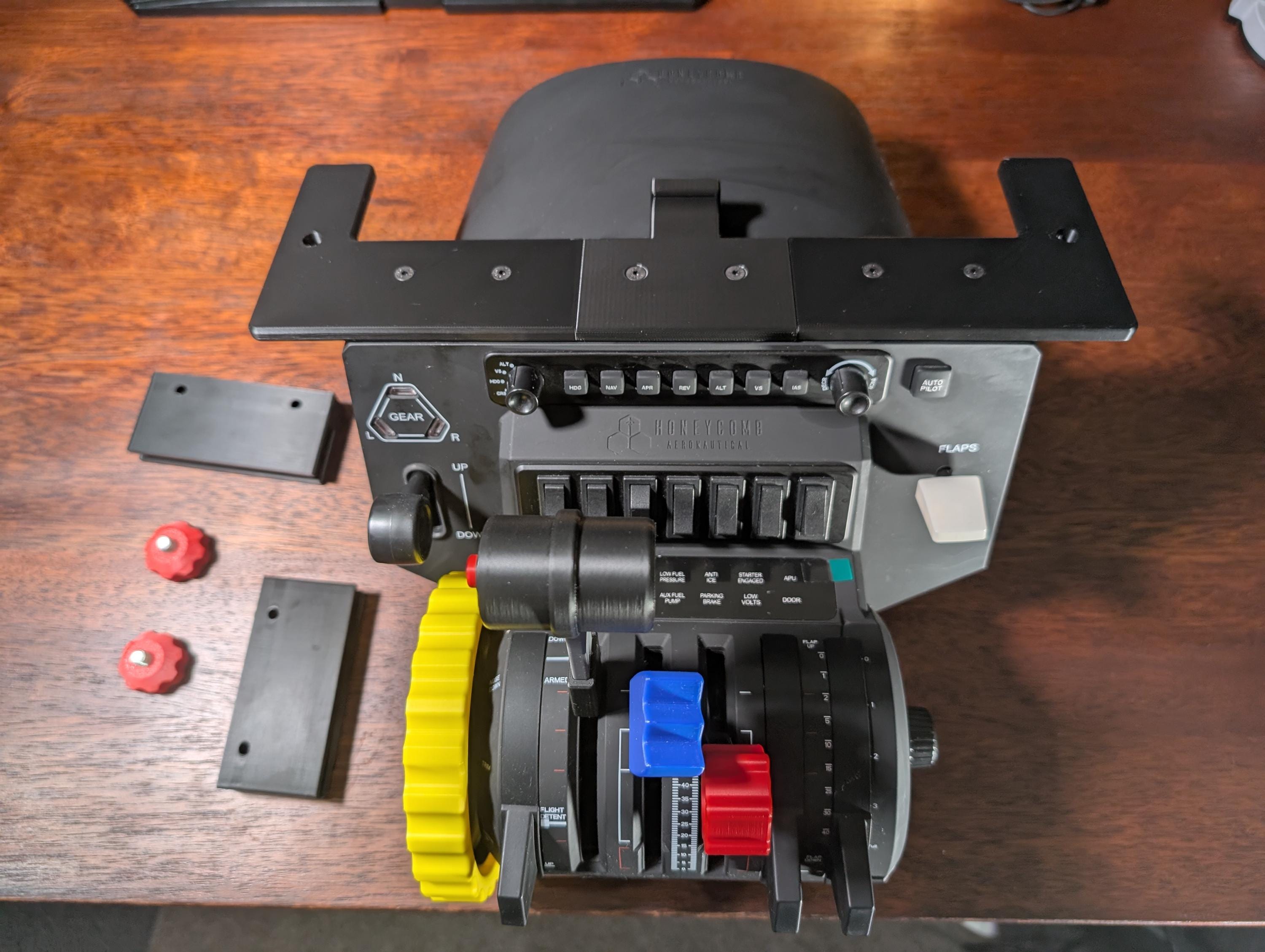 thumbnail image 2 of HONEYCOMB AERONAUTICAL - Alpha Flight Controls Yoke And Switch Panel 2 of 13