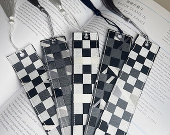 Marcapáginas de seda vintage reciclada con borla o cinta – Regalo artesanal con estampado geométrico para amantes de los libros