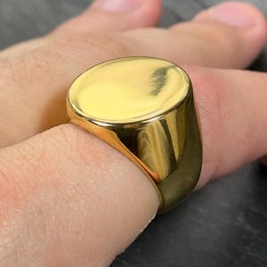 Mens Ring Gold, Stainless Steel Gold Polished Round Ring, Smooth Round Signet Ring, Round Pinky Ring, Rings For Him, Jewellery For Men