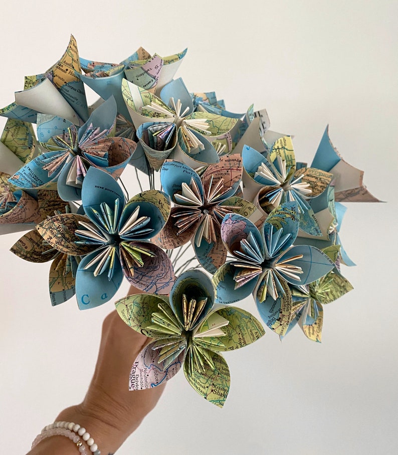 Recycled Map Atlas Book Paper Flowers Wired Bulk Wholesale Lot 25 Small Size First Paper Anniversary, Teacher Gift, Christmas Exchange image 5