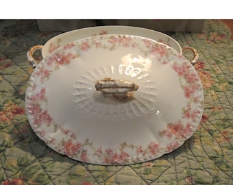 Haviland Limoges Casserole Server Gerard Dufraisseix & Abbot, GDA Limoges, Pink Floral Oval Casserole, 10 3/4 Inches.