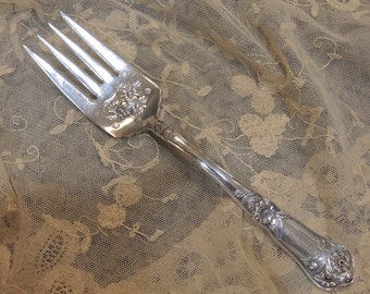 Beautiful Serving Fork, By Oneida Reliance, Vintage Silver Plate Fork In The Wildwood Pattern, Circa 1908,