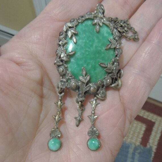 Vintage Green Guilloche Victorian Pendant Necklace
