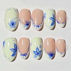 Dreamy elegant Nail,Wedding Nails,Handpainted Gel Nails, Floral Nails, french Nails,Christmas nails,Almond Press On Nail,Gift for her