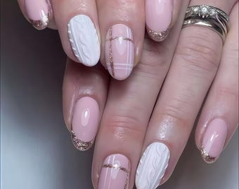 Customized Pink Bow Christmas Press on  Nails Nails ,  Gothic Nails, 3D Nail Art , Glitter Nails, Fantasy Nails, Exotic Nails