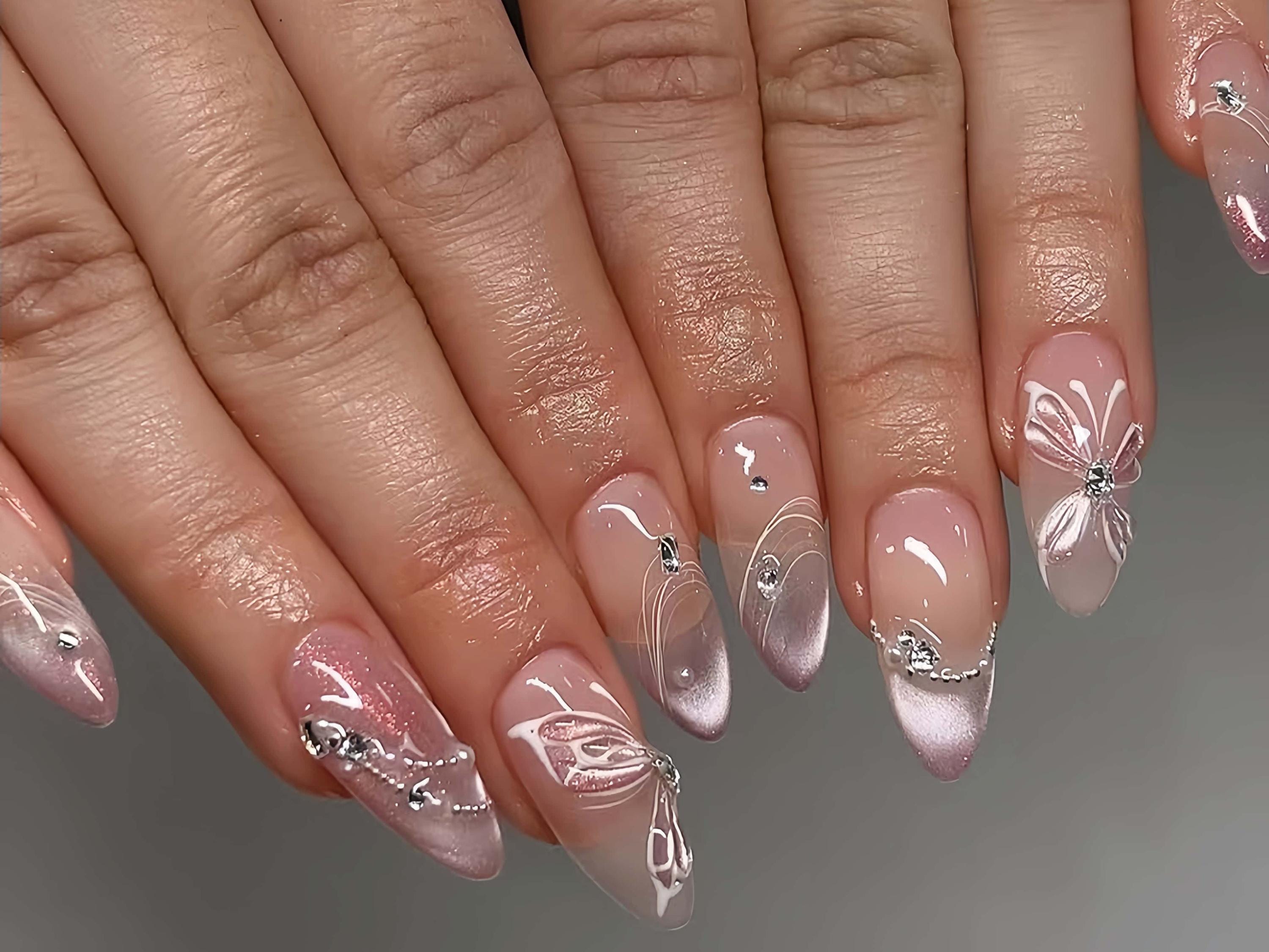 Exquisite Crystal Nails, Wedding Nails, Hand painted Gel Nails, Floral Nails, Christmas nails, Almond Press On Nail, Gift