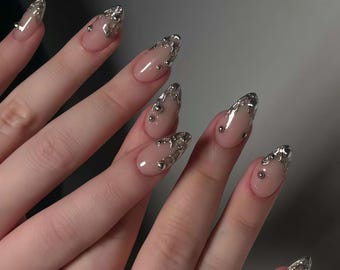 Custom Press On Nail Nails,Silver Lines Pearls Wedding Nail,Hand painted Gel Nails, Handmade Floral Nails, Christmas nails