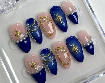 夢のような 3D ブルーネイル、ウェディングネイル、手描きジェルネイル