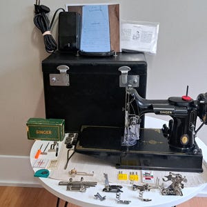 Vintage Singer Featherweight Vintage Singer 100th Anniversary Featherweight Vintage Singer Featherweight 221