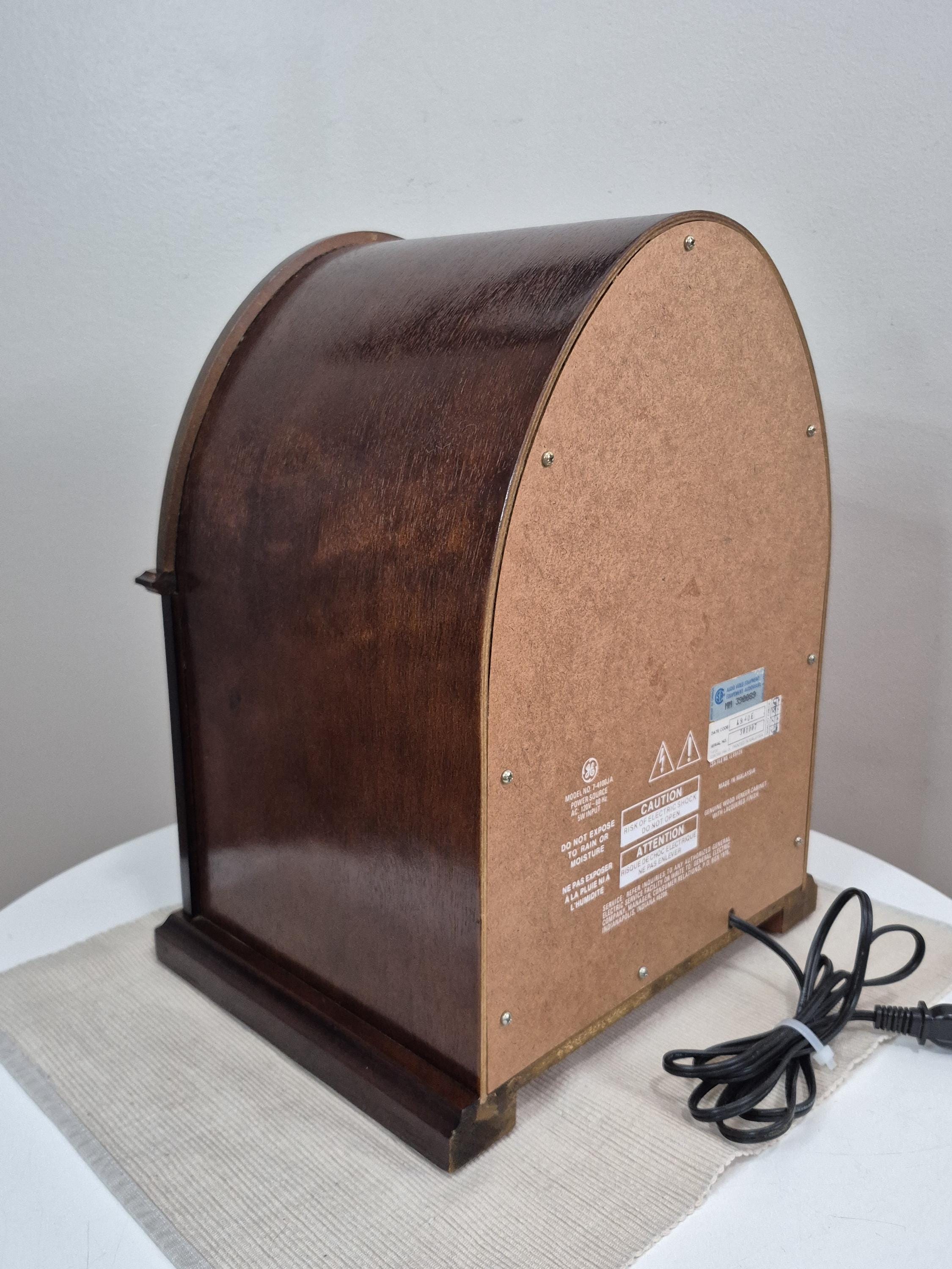 Vintage GE General Electric Model 7-4100JA Retro Cathedral AM FM