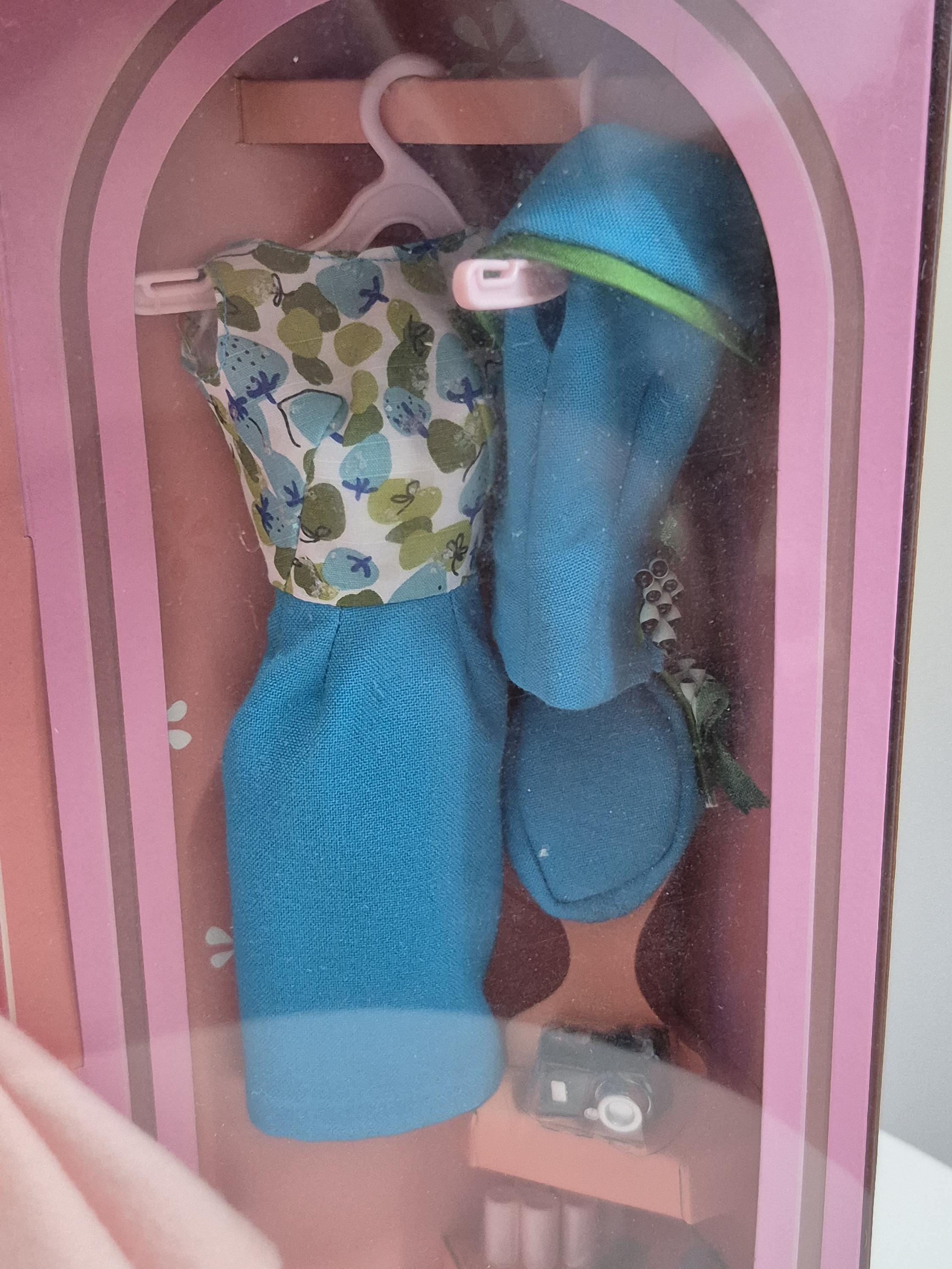 Sleepytime Gal Barbie K7938 Reproduction of 1966 Fashion Series