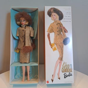 Vintage 2001 gold 'n glamour barbie 54185 reproduction 1965 barbie