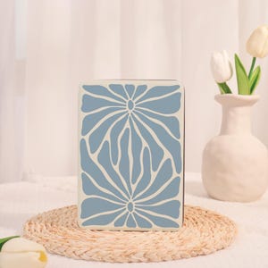 Custom Retro Blue Floral Protective Kindle Case w Hand Strap for Kindle 12th,Paperwhite 12/11-6.8&quot;/10-6&quot;,Kindle Colorsoft,Kindle 8 10 11Gen
