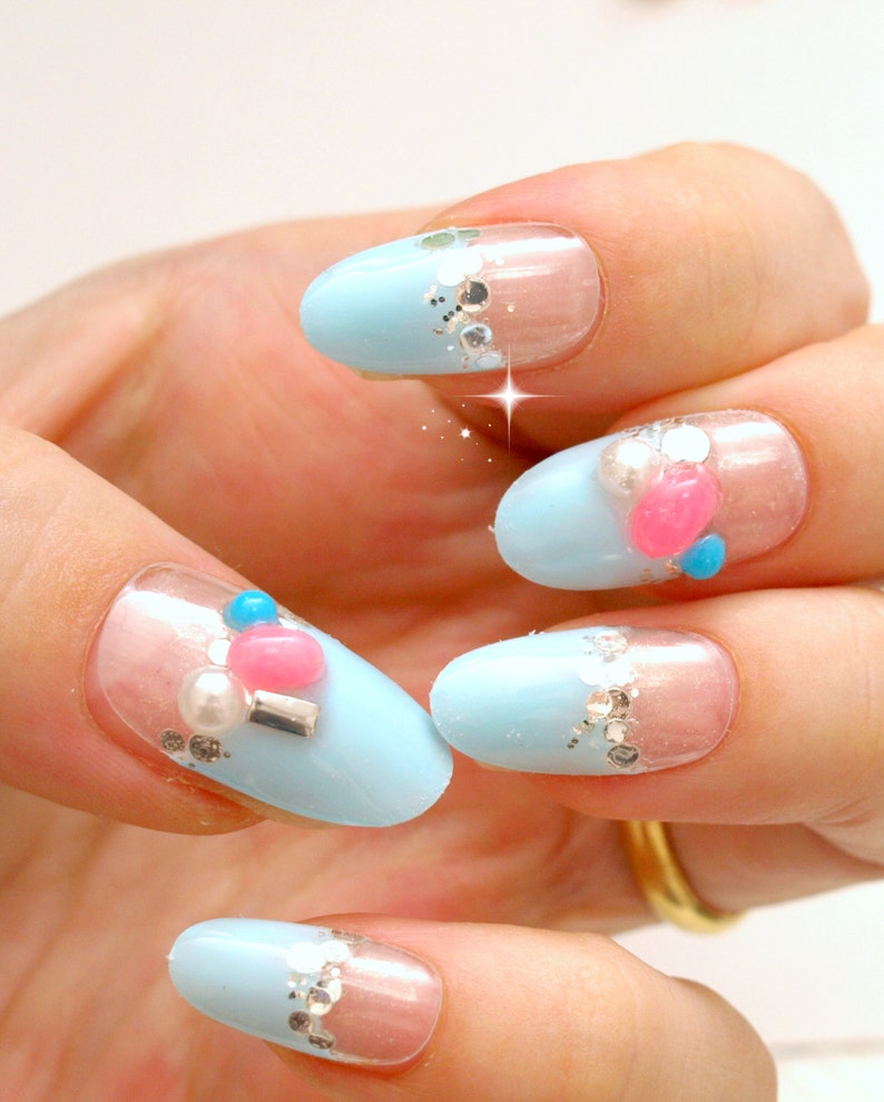 Summer nail art, pastel nail, blue nails, Japanese fashion, aqua blue, glittery, press on nails, oval nails image 3