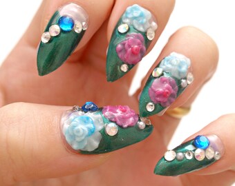 Japanese 3D nail, green, 3D flower nail, bling, nail swag, dope nail, gyaru, sexy nail, stiletto, pointy nail, deco nail, glue on nail