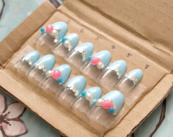 Summer nail art, pastel nail, blue nails, Japanese fashion, aqua blue, glittery, press on nails, oval nails