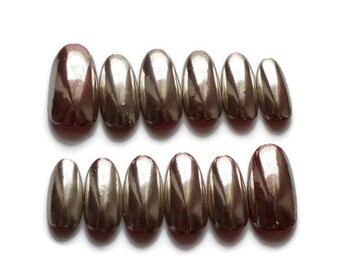 Chrome nails, latest nail trend, mirror nail, chrome powder, silver nail, Japanese nail art, oval nail, pretty nail, gel press on, fake nail