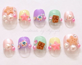 Harajuku nail, kawaii nail, deco nail, 3D nail, Japanese nail, pastel, eyeballs, stars, pearls, acrylic nail, dope, pop kei, fairy kei,