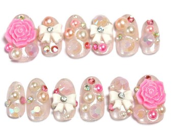 Deco nails, false nails, oval nail, hime gyaru, gyaru nail, gaijin gyaru, kawaii nail, 3D nail, sweet lolita, white lolita, Japanese 3D nail