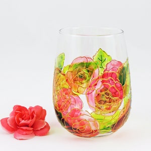 Roses wine glass / Floral hand painted stemless wine glass / Red and pink roses / Gift for her