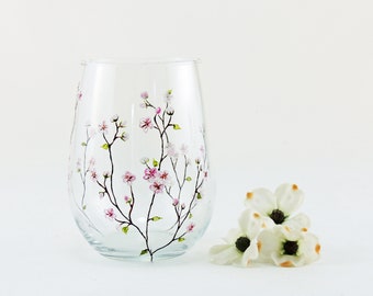 Cherry blossoms / Personalized wine glass / Gift for mom / Hand painted wine glass / Floral stemless wine glass / Pink white flowers