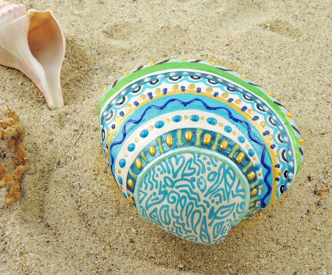 Shell Designs Beach Hand Painted Shell - Delicate Design on Seashell - Beach Decor ...