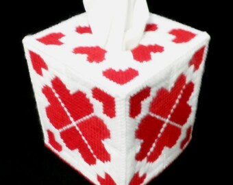 Hearts Afire Boutique Tissue Box Cover