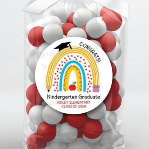 Autocollants de remise des diplômes de la maternelle + sacs à friandises, crayon diplômé arc-en-ciel, étiquettes personnalisées pour toutes les notes de félicitations, sacs transparents