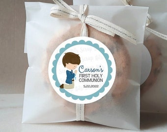 First Communion Labels & Bags, Kneeling Boy Scallop, Personalized Communion Stickers, Glassine Favor Bags, 3 Sizes
